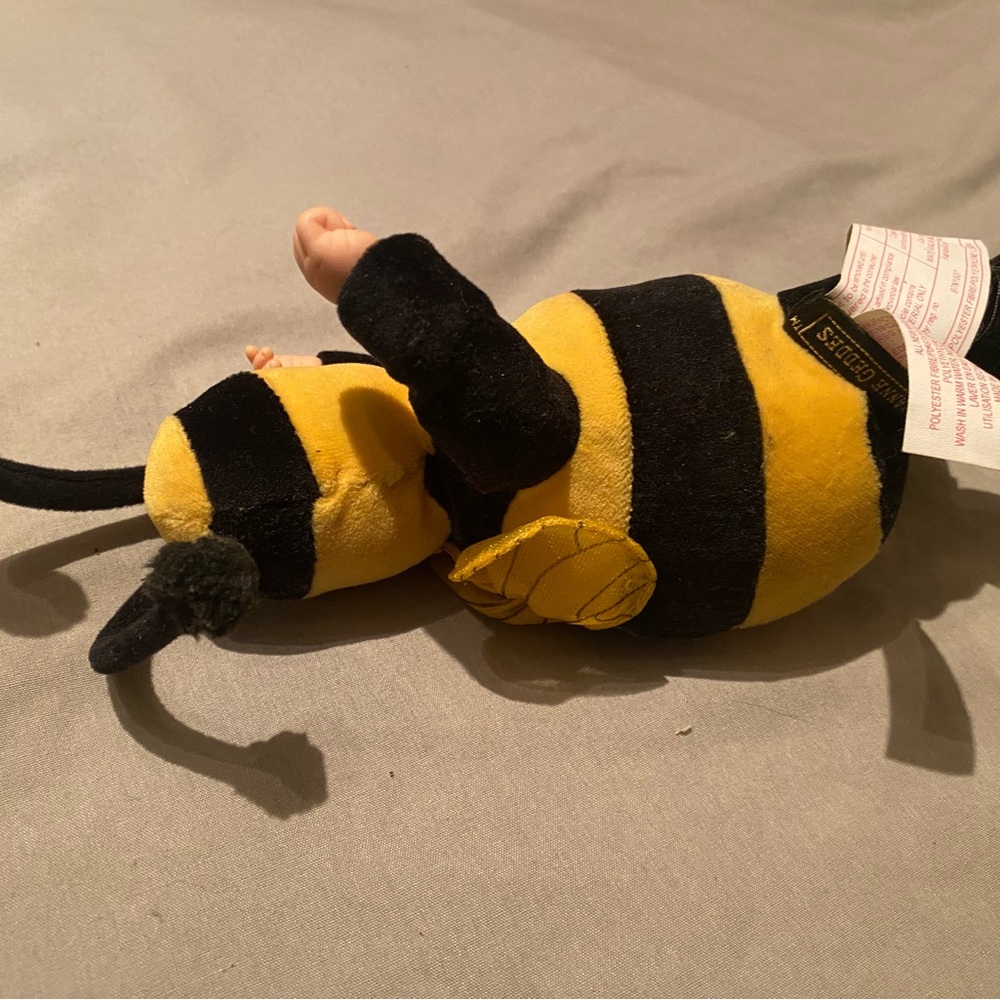 5 adorable Anne Geddes baby costume collection